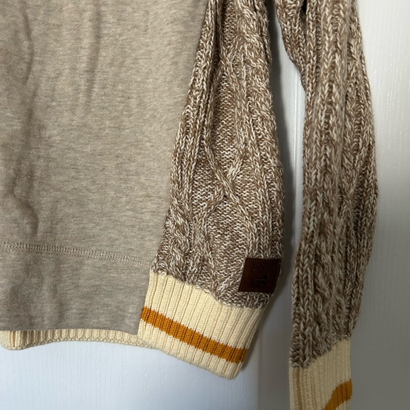 Genuine Roots Cabin Hybrid Sweater - Picture 3 of 6